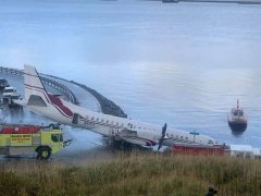 東南亞國際空運美國Penair一架薩博2000沖出跑道 至少四人受傷